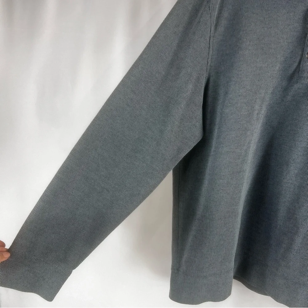 Tommy Bahama Men's Mock Neck 1/4 Snap Pullover. Size:XL  Blue/gray